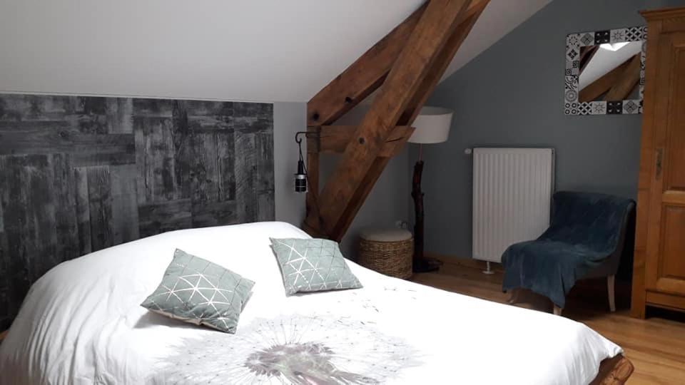 La Pierre Trouée Chambre d'Hôtes Châteauneuf-de-Randon Esterno foto