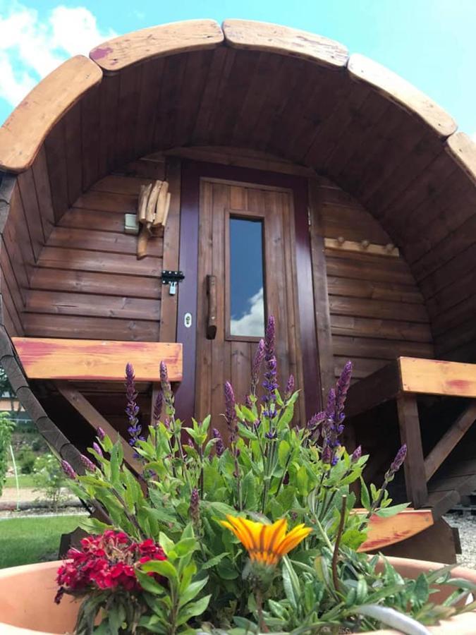 La Pierre Trouée Chambre d'Hôtes Châteauneuf-de-Randon Esterno foto
