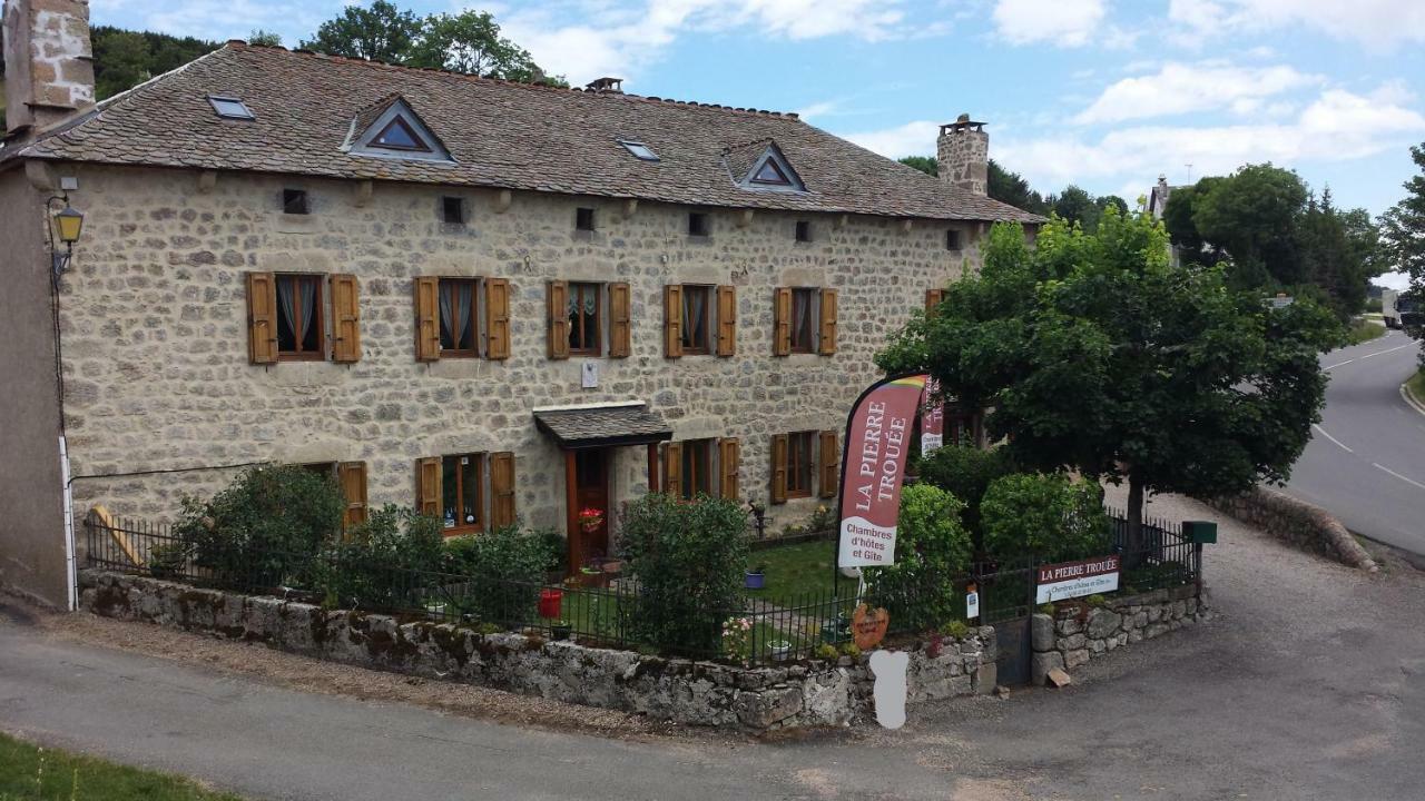 La Pierre Trouée Chambre d'Hôtes Châteauneuf-de-Randon Esterno foto